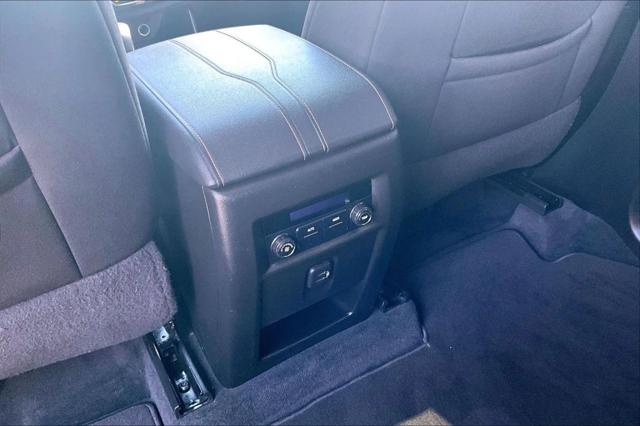 2021 Chevrolet Traverse FWD LS