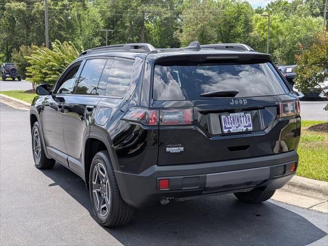 2026 Jeep Cherokee Laredo 4x4
