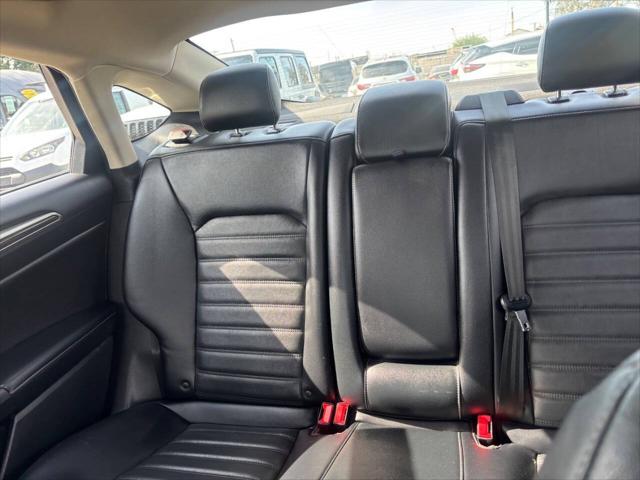 2017 Ford Fusion Hybrid SE