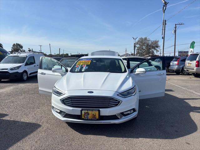 2017 Ford Fusion Hybrid SE