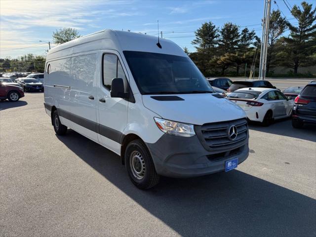 2021 Mercedes-Benz Sprinter 2500 High Roof I4
