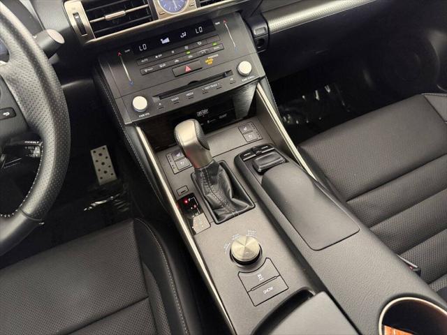 2015 Lexus IS 350 Base 4dr Sedan