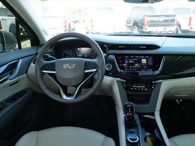 2023 Cadillac XT6 FWD Premium Luxury