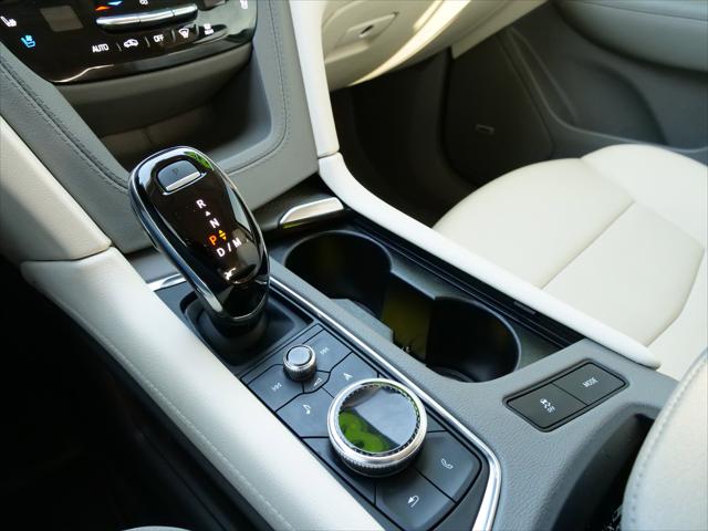 2023 Cadillac XT6 FWD Premium Luxury