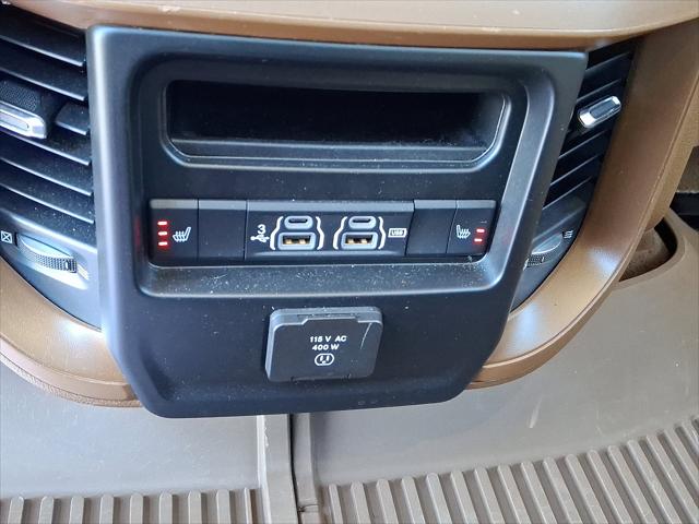 2019 Ram 1500 Laramie Crew Cab 4x4 5'7" Box