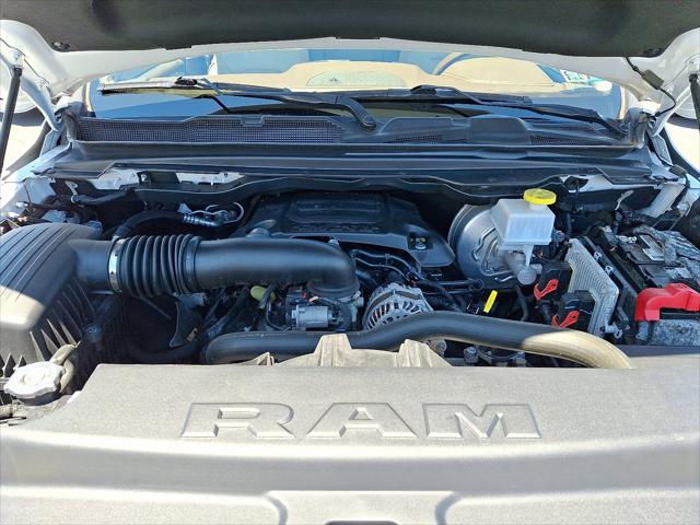 2019 Ram 1500 Laramie Crew Cab 4x4 5'7" Box