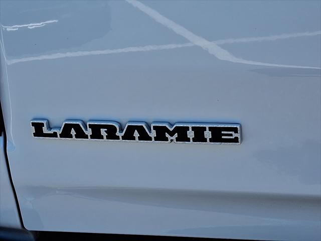 2019 Ram 1500 Laramie Crew Cab 4x4 5'7" Box