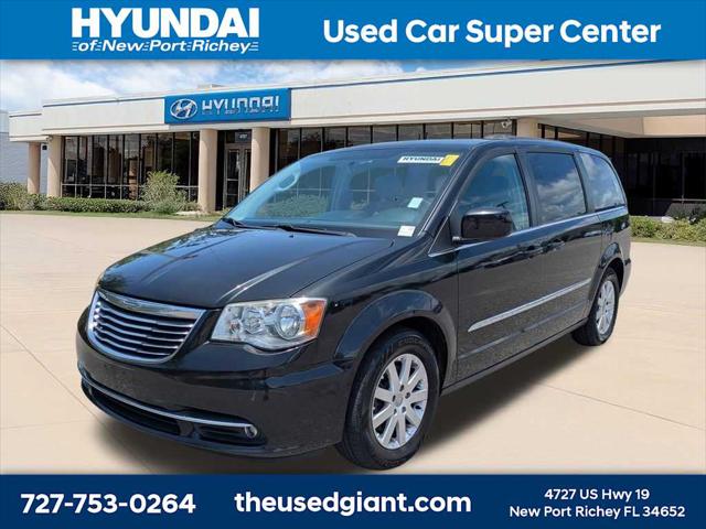 2014 Chrysler Town & Country Touring for sale in New Port Richey, FL