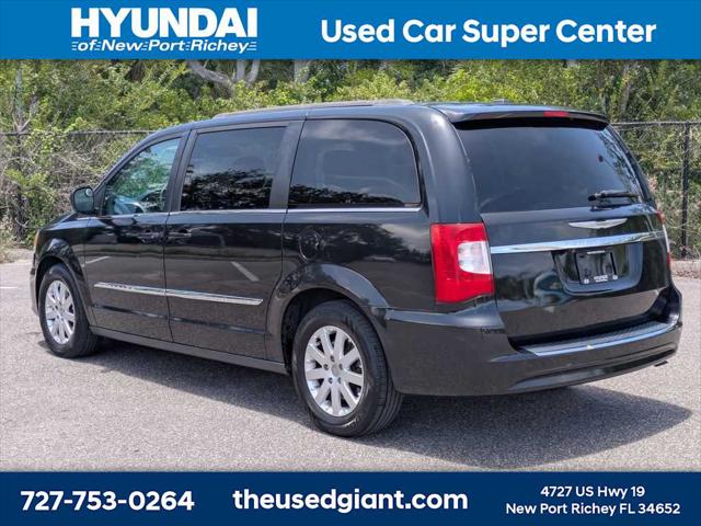 2014 Chrysler Town & Country Touring