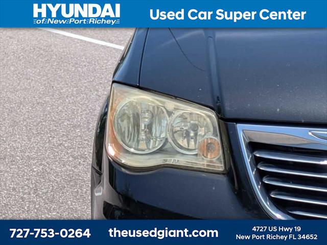 2014 Chrysler Town & Country Touring