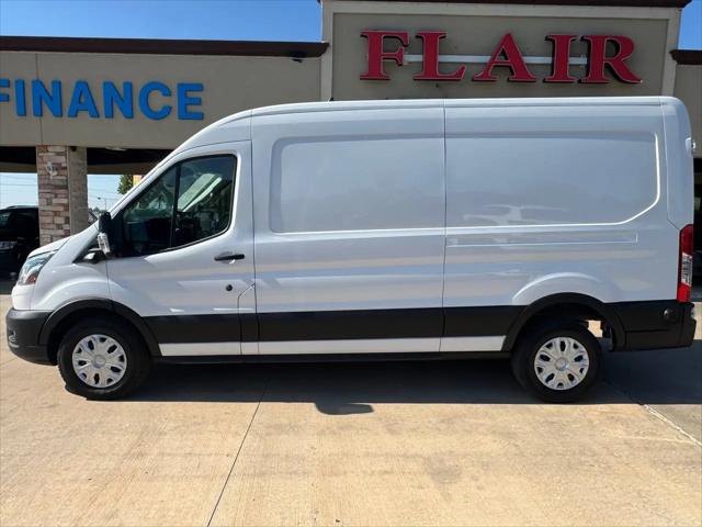 2022 Ford E-Transit-350 Cargo Van T-350 130"" Med Rf 9500 GVWR RWD