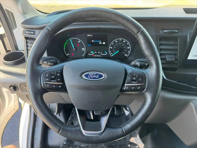 2022 Ford E-Transit-350 Cargo Van T-350 130"" Med Rf 9500 GVWR RWD