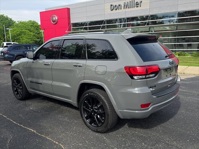 2020 Jeep Grand Cherokee Altitude