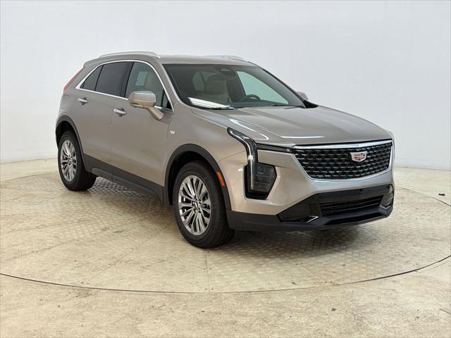 2025 Cadillac XT4 FWD Premium Luxury