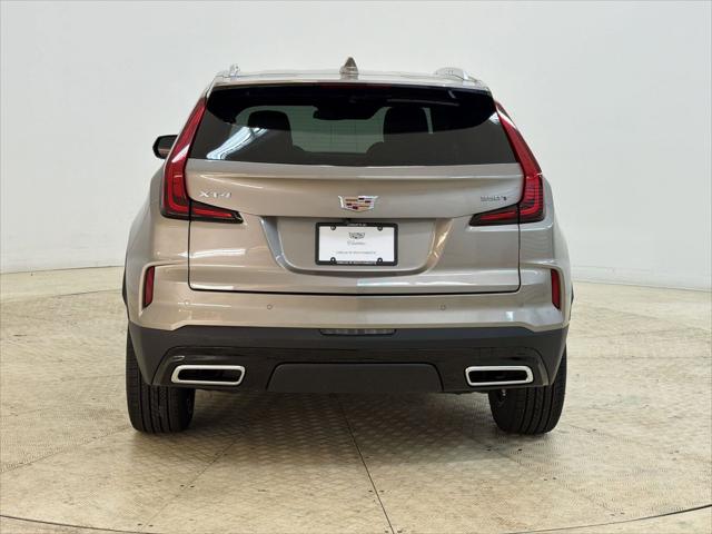 2025 Cadillac XT4 FWD Premium Luxury