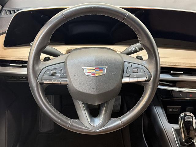 2025 Cadillac XT4 FWD Premium Luxury