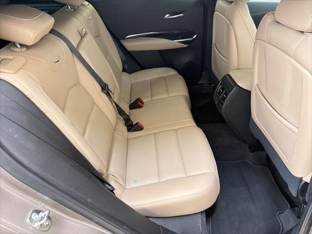 2025 Cadillac XT4 FWD Premium Luxury