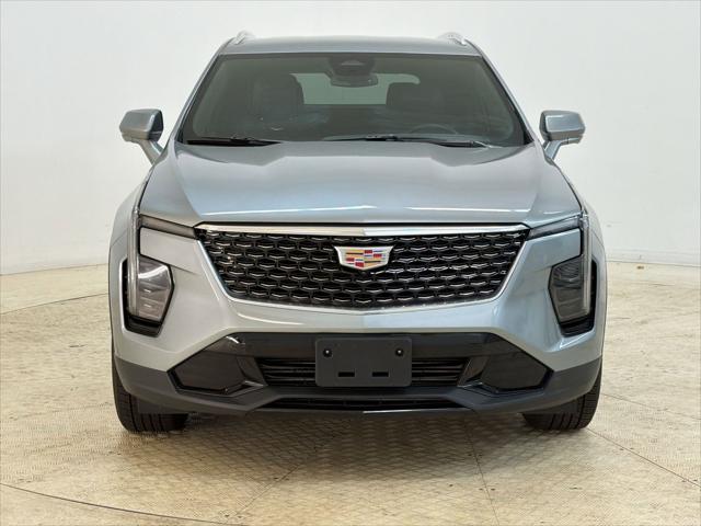 2025 Cadillac XT4 FWD Premium Luxury