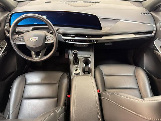 2025 Cadillac XT4 FWD Premium Luxury