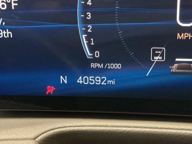 2025 Cadillac XT4 FWD Premium Luxury