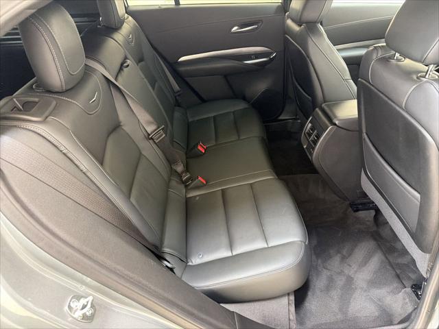 2025 Cadillac XT4 FWD Premium Luxury
