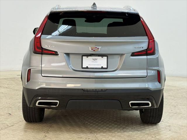 2025 Cadillac XT4 FWD Premium Luxury