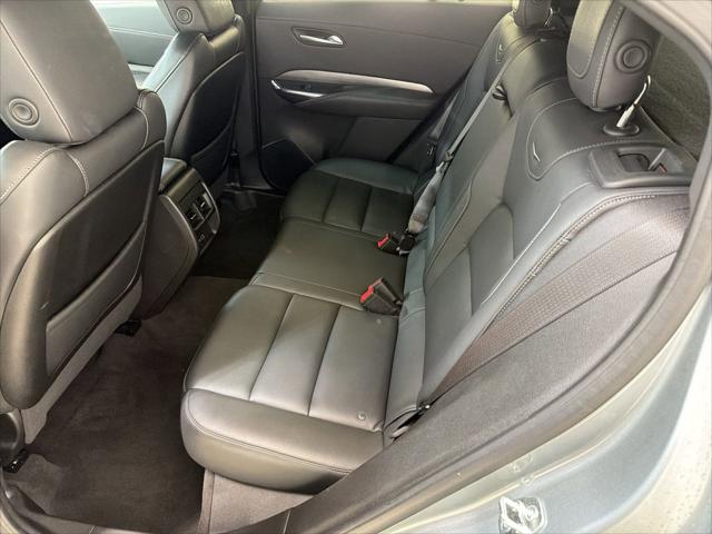 2025 Cadillac XT4 FWD Premium Luxury