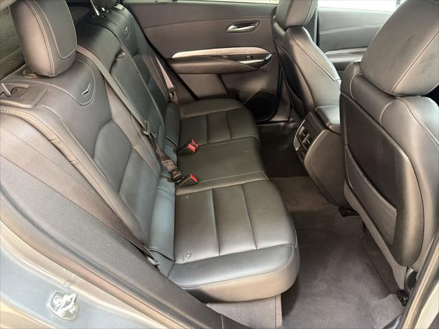 2025 Cadillac XT4 FWD Premium Luxury