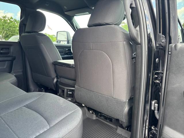 2026 Ram 2500 Warlock Crew Cab 4x4 64 Box