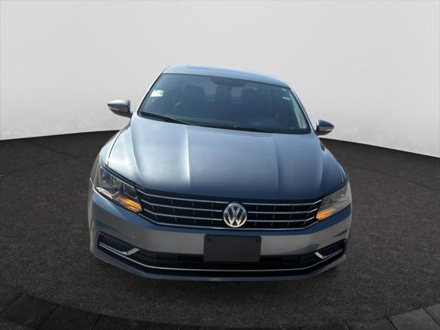 2017 Volkswagen Passat 1.8T SE