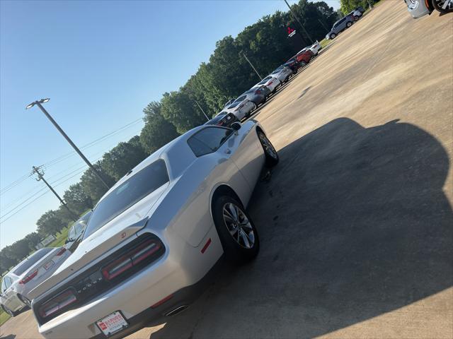 2021 Dodge Challenger SXT AWD
