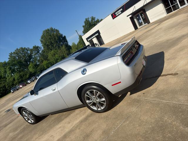 2021 Dodge Challenger SXT AWD