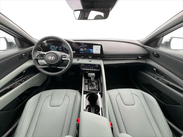 2025 Hyundai Elantra Hybrid Limited