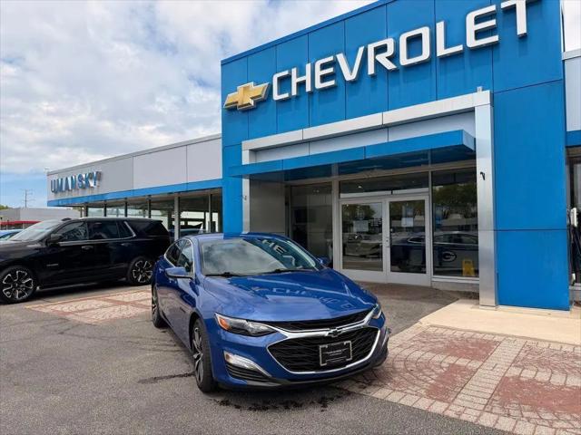 2023 Chevrolet Malibu FWD RS for sale in Glendale, WI