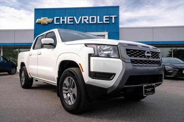 2025 Nissan Frontier Crew Cab SV 4x4 for sale in Glendale, WI