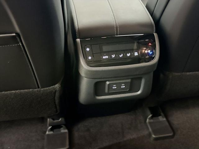 2027 INFINITI QX60 PURE