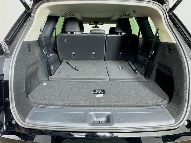 2027 INFINITI QX60 PURE