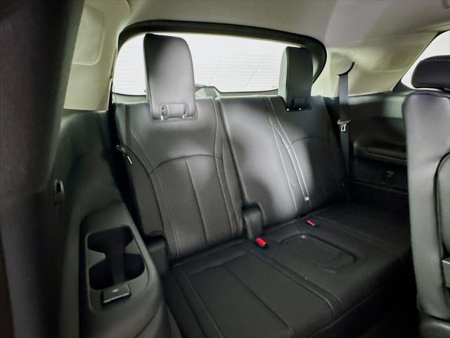 2027 INFINITI QX60 PURE