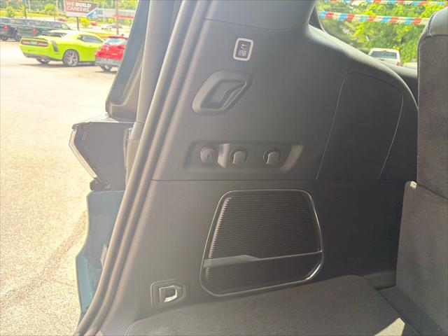 2026 Jeep Grand Wagoneer Upland 4x4