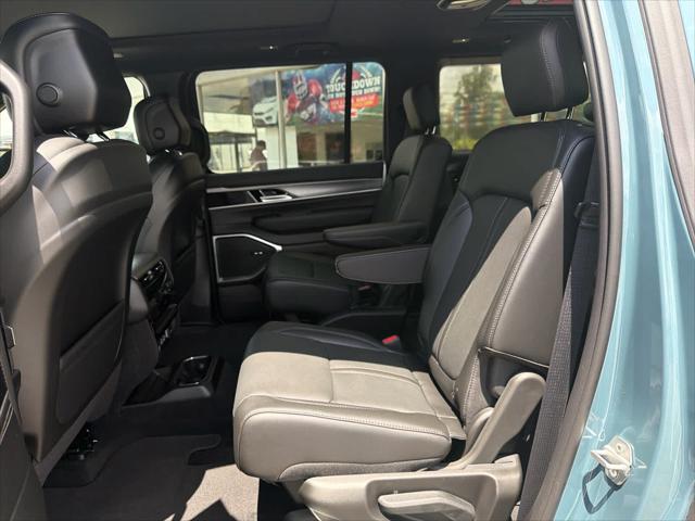2026 Jeep Grand Wagoneer Upland 4x4