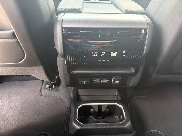 2026 Jeep Grand Wagoneer Upland 4x4
