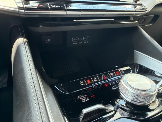 2026 Jeep Grand Wagoneer Upland 4x4