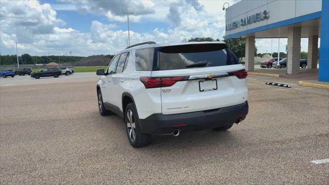 2023 Chevrolet Traverse AWD LT Leather