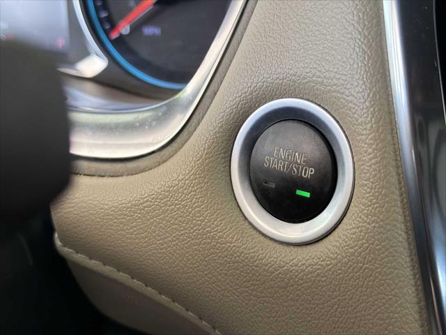 2023 Chevrolet Traverse AWD LT Leather