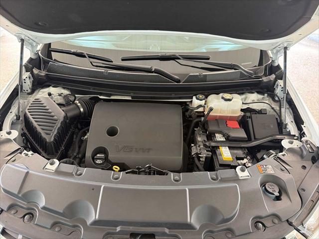 2023 Chevrolet Traverse AWD LT Leather