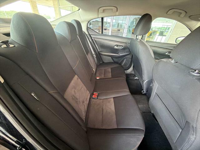 2022 Nissan Sentra SR Xtronic CVT