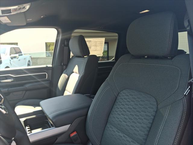 2026 Ram 1500 Big Horn Crew Cab 4x4 57 Box