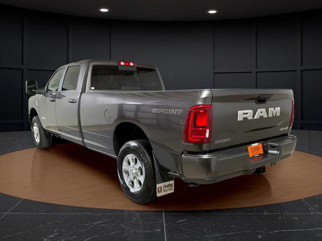 2026 RAM Ram 1500 RAM 1500 LARAMIE CREW CAB 4X4 64 BOX