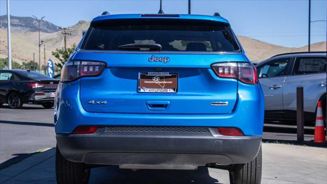 2022 Jeep Compass Latitude Lux 4x4