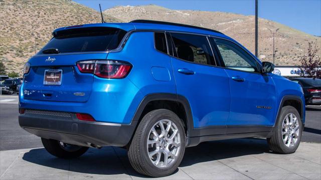 2022 Jeep Compass Latitude Lux 4x4